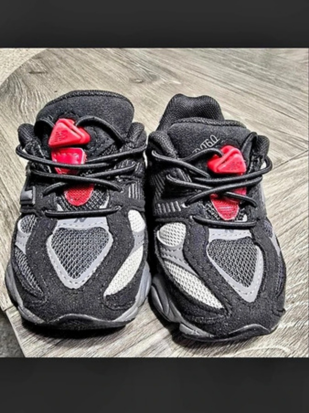 New Balance 9060 Toddler Black & Gray Sneakers
